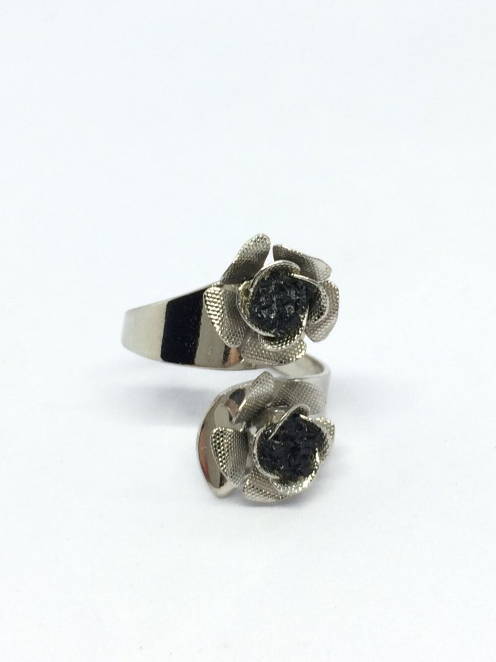 VINTAGE ROSE BYPASS Ring Black Druzy Silver Tone Adjustable Cottagecore